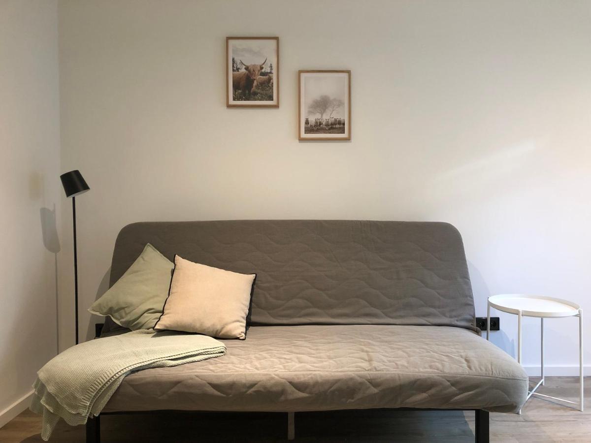 Bezaubernde Gastesuite Mit Terrasse Im Hinterhof Hamburg Luaran gambar